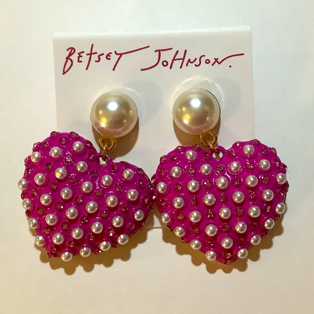Betsey Johnson Puffy Heart Faux Pearl Drop Earrings New
